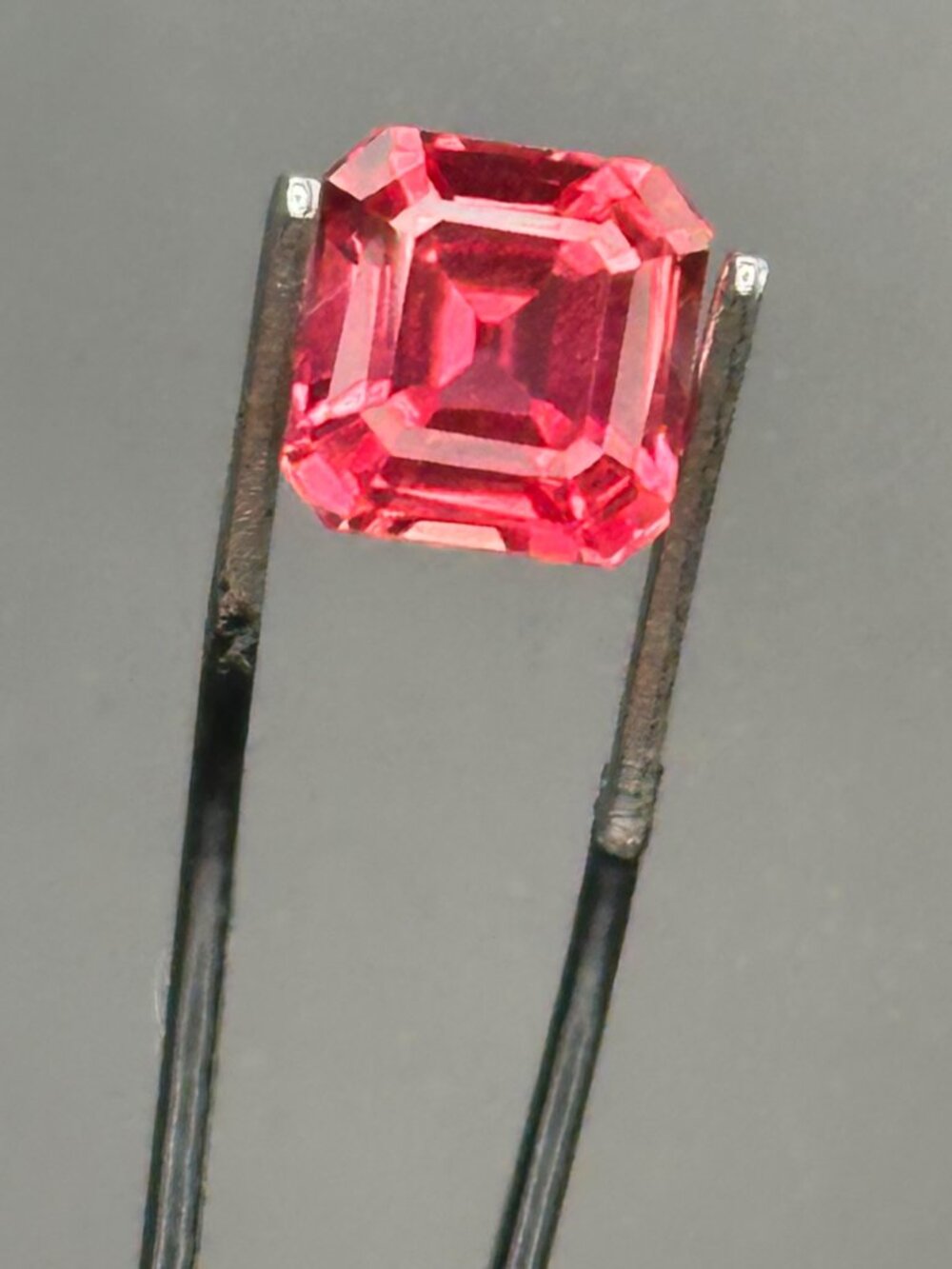 STUNNING Certified Watermelon Sapphire
